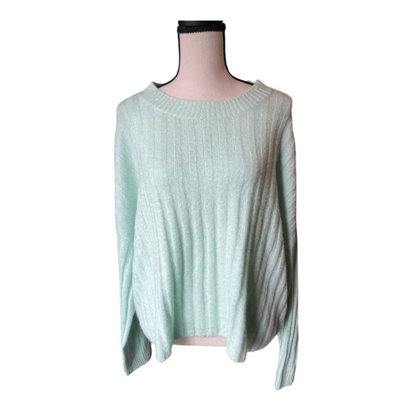 NWT WOMEN'S AMERICAN EAGLE OUTFITTERS MINT GREEN CREW NECK SWEATER SZ LG - Picture 2 of 6